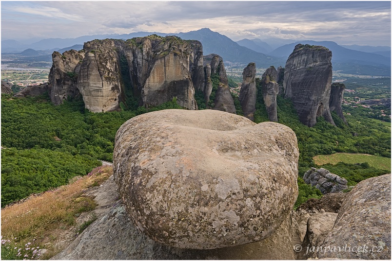 METEORA