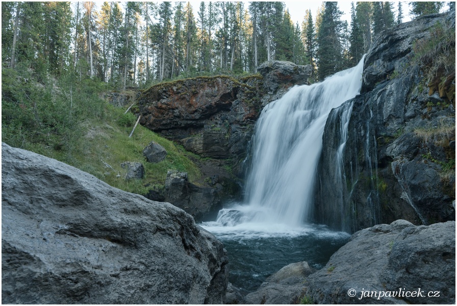 MOOSE   WATERFALL
