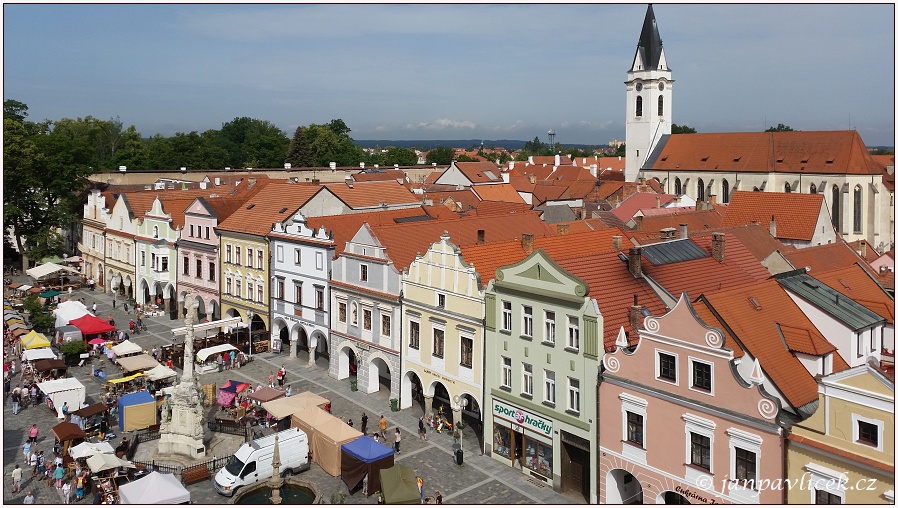 Třeboň náměstí TGM + Kostel Panny Marie Královny a sv. Jiljí