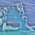 Ledová skulptura, úžina Lemaire Channel, Kodak Gap, Antarktida | fotografie